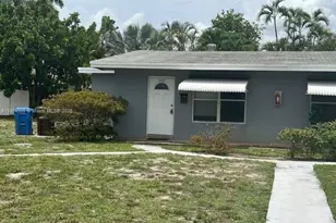 1271 NE 32nd St, Oakland Park, FL 33334 - Photo 1