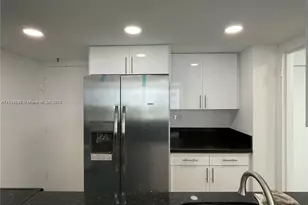 7545 E Treasure Dr, North Bay Village, FL 33141 - Photo 1