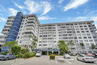 4350 Hillcrest Dr #306, Hollywood, FL 33021 - Photo 1