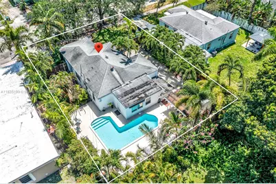 520 S 26th Ave, Hollywood, FL 33020 - Photo 1