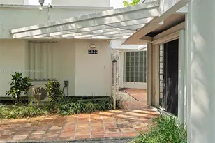 5845 SW 88th St, South Miami, FL 33156 - Photo 1