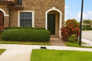 11512 SW 151 Ave, Miami, FL 33196 - Photo 1