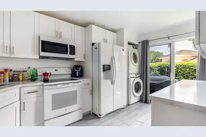 2173 NW 78th Ave #103, Pembroke Pines, FL 33024 - Photo 1