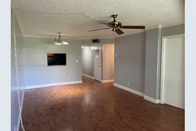 8735 Ramblewood Dr #114, Coral Springs, FL 33071 - Photo 2