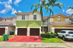 8021 NW 114th Pl, Doral, FL 33178 - Photo 1