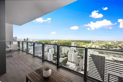 88 SW 7th St #3004, Miami, FL 33130 - Photo 1