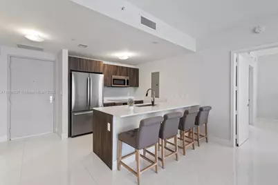 488 NE 18th St #509, Miami, FL 33132 - Photo 1