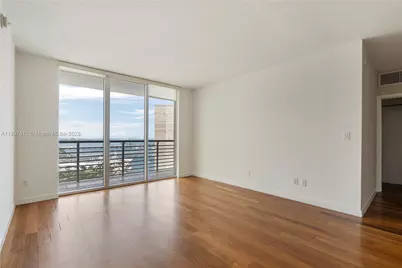 325 S Biscayne Blvd #3322, Miami, FL 33131 - Photo 1