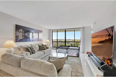 2000 Island Blvd #808, Aventura, FL 33160 - Photo 1