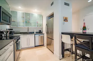 929 Michigan Ave, Miami Beach, FL 33139 - Photo 1