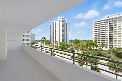 5555 Collins Ave #6W, Miami Beach, FL 33140 - Photo 1