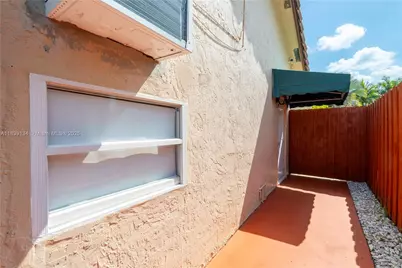 17993 SW 152nd Pl #1, Miami, FL 33187 - Photo 1