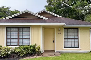 3658 E Bell Dr, Davie, FL 33328 - Photo 1