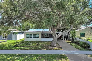 2407 Harding St, Hollywood, FL 33020 - Photo 1