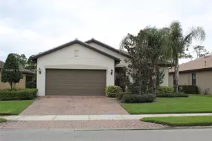 620 SE Monet Dr, Port Saint Lucie, FL 34984 - Photo 1