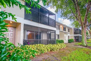 407 Gardens Dr, Pompano Beach, FL 33069 - Photo 1
