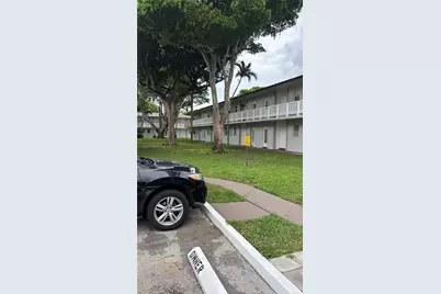 430 SE 2nd Ave #3, Deerfield Beach, FL 33441 - Photo 1