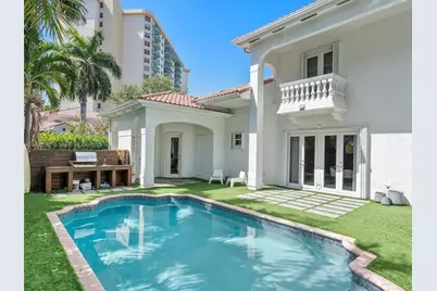 3981 194th Ln #3981, Sunny Isles Beach, FL 33160 - Photo 1