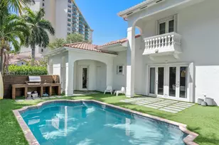 3981 194th Ln, Sunny Isles Beach, FL 33160 - Photo 1