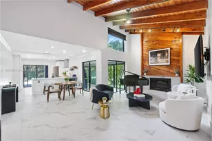 19654 Back 9 Dr, Boca Raton, FL 33498 - Photo 1