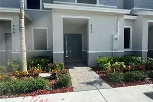 442 NE 12th St, Florida City, FL 33034 - Photo 1