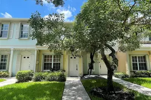 207 Mallory Ct, Weston, FL 33326 - Photo 1