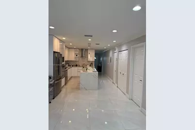 611 SW 114th Ct #40, Sweetwater, FL 33174 - Photo 2