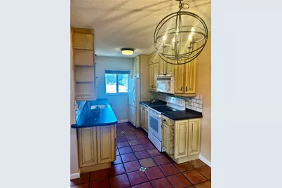 1733 Mayo St #7, Hollywood, FL 33020 - Photo 1