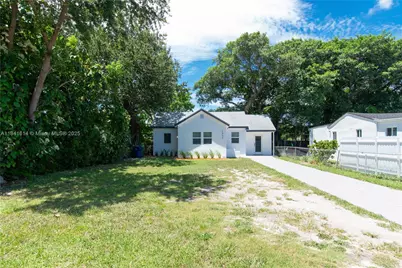 1955 NW 53rd St, Miami, FL 33142 - Photo 1