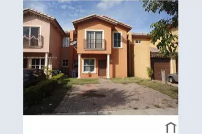 650 SW 7th Ter, Florida City, FL 33034 - Photo 1