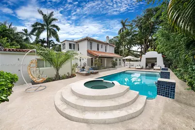 671 NE 57th St, Miami, FL 33137 - Photo 1