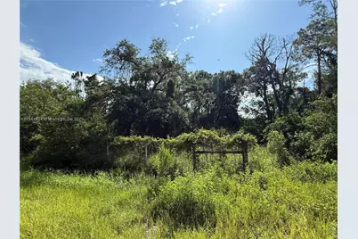 865 N Jinete St, Clewiston, FL 33440 - Photo 1