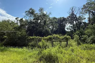 865 N Jinete St, Clewiston, FL 33440 - Photo 1