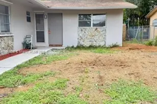 3931 SW 51st St, Dania Beach, FL 33312 - Photo 1