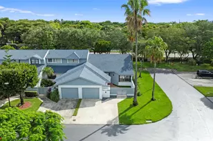 10190 NW 52nd Terrace, Doral, FL 33178 - Photo 1