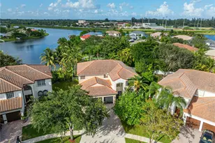 13317 NW 14th St, Pembroke Pines, FL 33028 - Photo 1