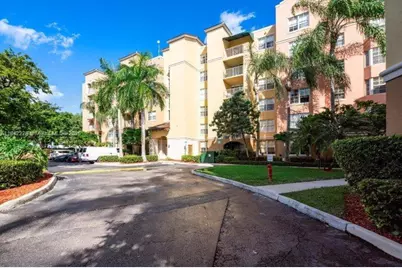 19999 E Country Club Dr #1206, Aventura, FL 33180 - Photo 1