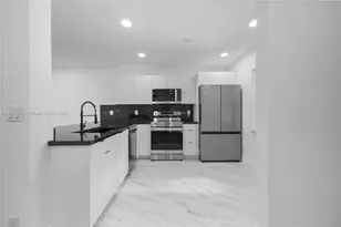 5790 Stirling Rd, Hollywood, FL 33021 - Photo 1