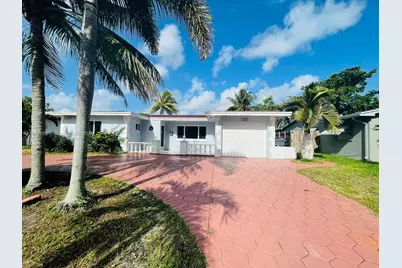1400 N 74th Ter, Hollywood, FL 33024 - Photo 1