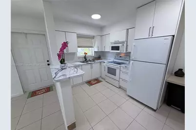 2235 Coolidge #2, Hollywood, FL 33020 - Photo 1