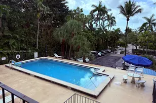 2539 S Bayshore Dr, Miami, FL 33133 - Photo 1