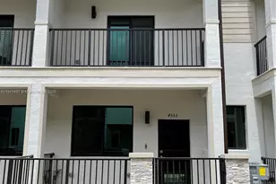 4609 NW 83rd Path, Doral, FL 33166 - Photo 1