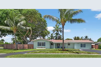 1019 SE 12th Ave, Deerfield Beach, FL 33441 - Photo 1