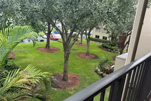 200 SW 132nd Way, Pembroke Pines, FL 33027 - Photo 1