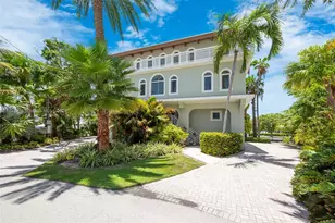 119 W Plaza Del Lago, Islamorada, FL 33036 - Photo 1