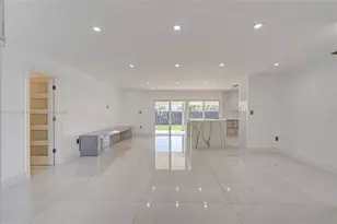 11580 SW 92nd St, Miami, FL 33176 - Photo 1