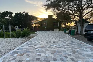 28440 SW 192nd Ave, Homestead, FL 33030 - Photo 1