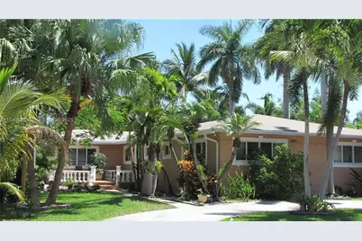 1047 Adams St, Hollywood, FL 33019 - Photo 1