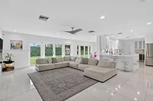 7200 SW 137th St, Palmetto Bay, FL 33158 - Photo 1