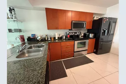 1200 Brickell Bay Dr #3915, Miami, FL 33131 - Photo 1